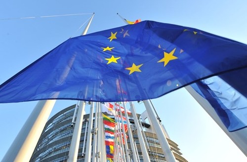 Signature mardi à Strasbourg d’un accord rapprochant le Kosovo et l’UE  - ảnh 1
